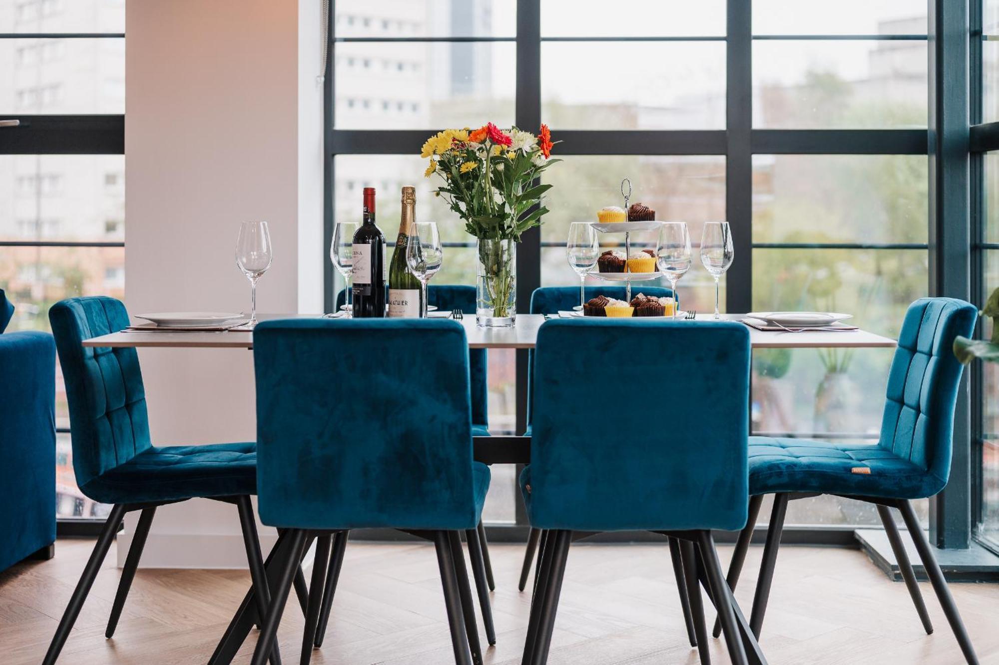 Luxury City & Canal View Stylish Pad, Family, Contractors, Fast Wifi Birmingham Exterior photo